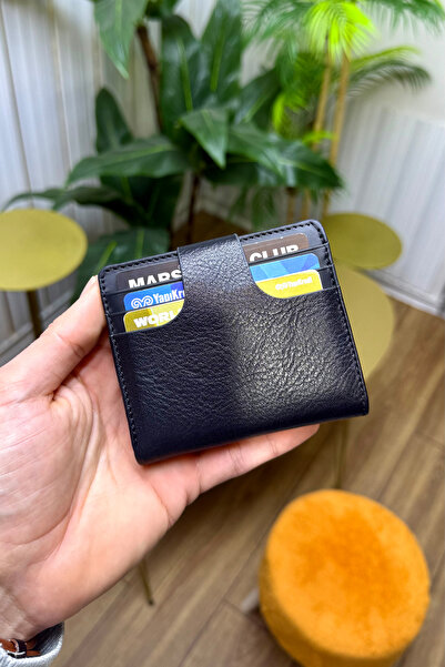CüzCan Enra Black Genuine Leather Card Holder Wallet Is Stylish and Convenient