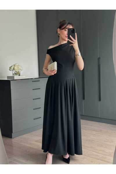 Tugen Co فستان بياقة قارب مطوية بتصميم أنيق