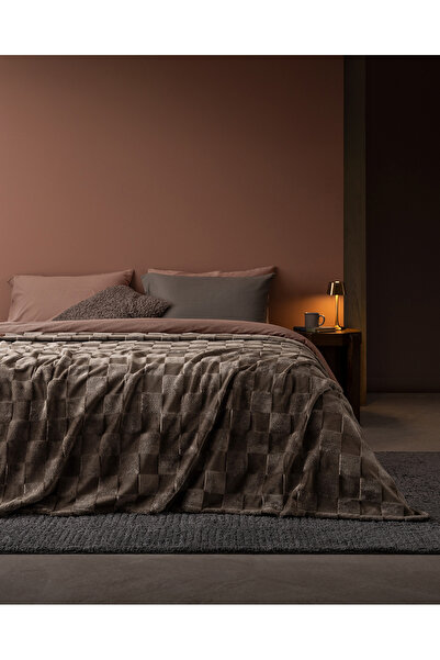 Madame Coco Vaporeux Single Welsoft Plain Blanket - Khaki