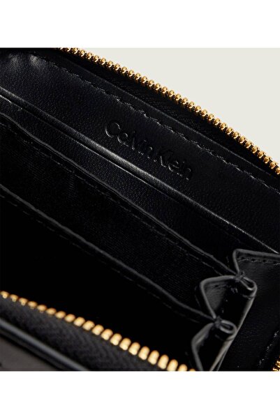 Calvin Klein Women's Ck Patterned Zipper Closure Black Wallet with Card Compartment Lv04F1154G-Ub1