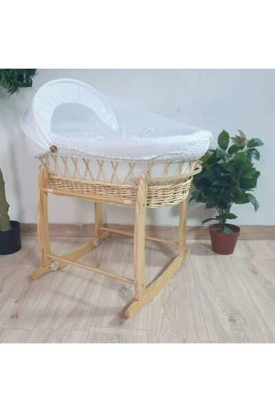 Reiashn Moses basket bed with a bedding set