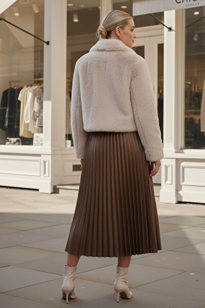 Chiccy Φούστα Camel με πλισέ ελαστική μέση casual από συνθετικό δέρμα μακριά υφαντή φούστα 95 60