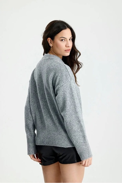 LOTUS CITY Women's Scarf Collar Soft Textured Knit Sweater