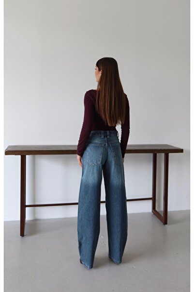 Mels Balloon Fit Baggy Jeans