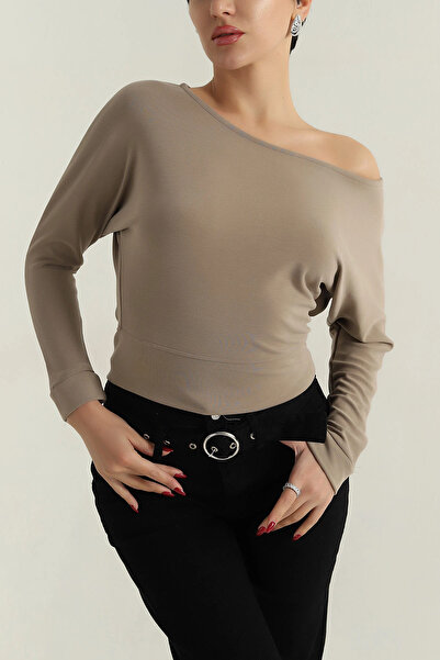 VıoShıne Kadın Likralı Kayık Yaka Modal Kumaş Bluz