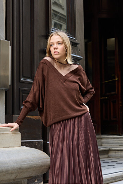 sumoda Tulle Detail on the Collar Front and Back V-Neck Mercerized Knitwear Women's Sweater