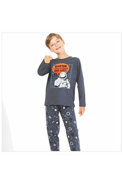 Vitmossa Space Themed Cotton Pajama Set