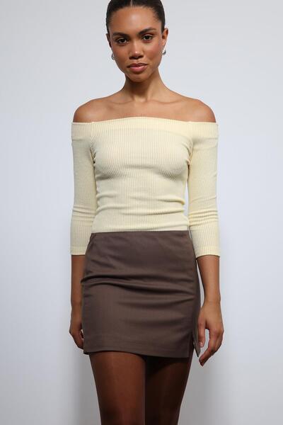 Antioch Yellow Open Shoulder Detailed Top