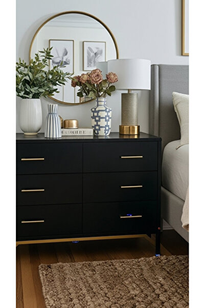 Generic Elegant decorative vase