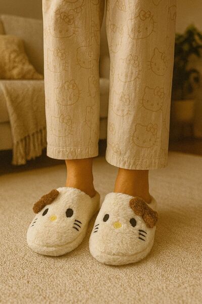 ALB TERLİK AYAKKABI SAN. TİC. LTD. ŞTİ. Ribbon Detailed Hello Warm Women's House Slippers Plush