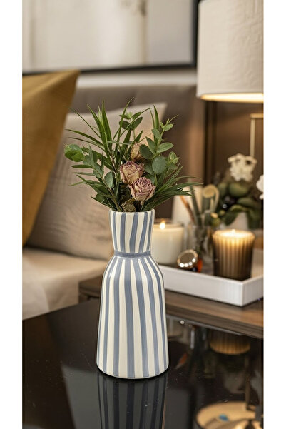 Generic Elegant decorative vase