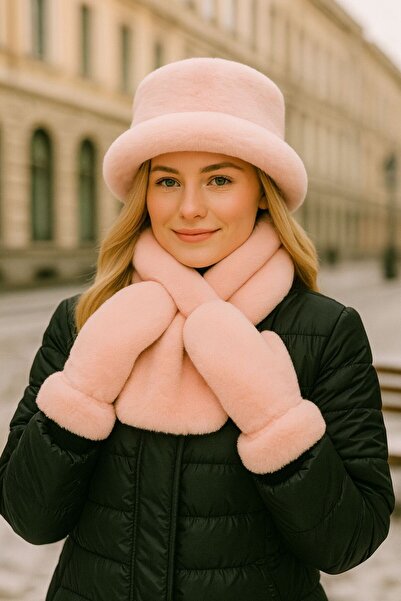 HAZAL KAYA ATELIER Pink Soft Textured Plush (Hat+Neck Collar+Gloves) Set of 3