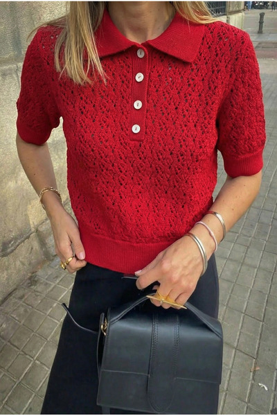 FEMELLE Women's Short Sleeve Buttoned Lace-Like Knit Knitwear Blouse