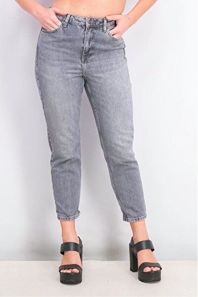 TopShop Women Petite Mom Fit Plain High Waisted Tapered Leg Jean, Washed Grey