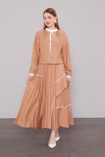 Levidor Camel gathered judge collar detailed skirt suit