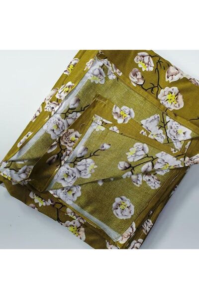 Reiashn Rose patterned prayer shawl