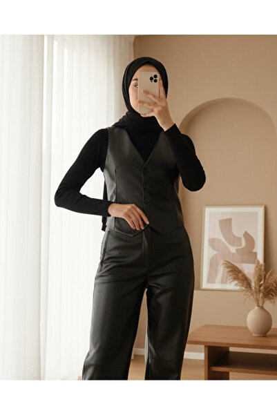 Modamorfo 6799 Short Faux Leather Vest - Black