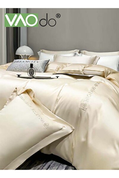 VAODO 4PCS Silk Bedding Set King Size Comforter Set Warm in Winter and Cool in Summer Skin-Friendly Solid