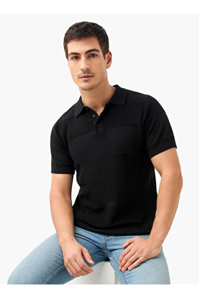 FAV Textured Collared Polo T-shirt with Short Sleeves