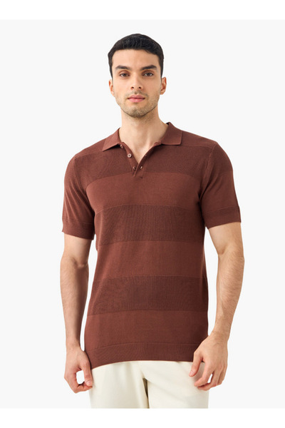 FAV Textured Collared Polo T-shirt with Short Sleeves