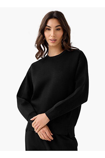 FAV سويت شيرت قصة مريحة مع قص وخياطة