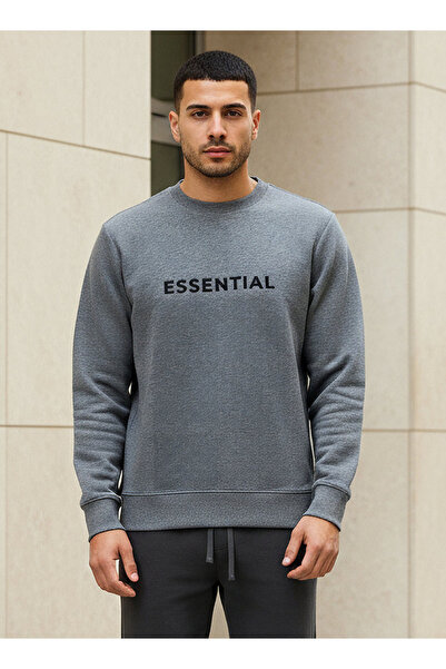 Iconic Men Regular Fit Slogan Embroidered Sweatshirt