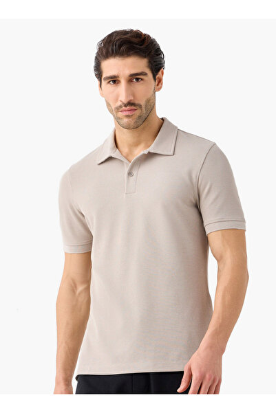 FAV Regular Fit Polo T-shirt with Short Sleeves