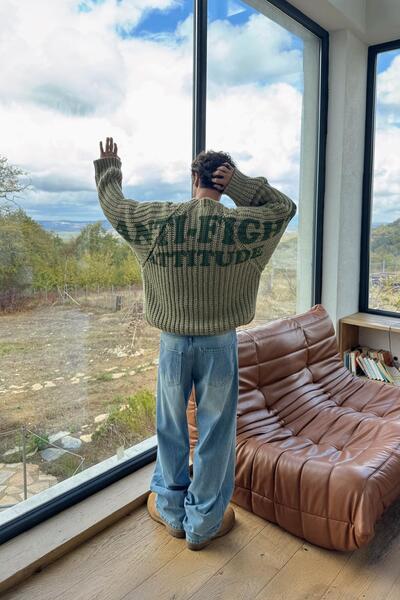 Flaw Wear Back Printed Knitted Sweater