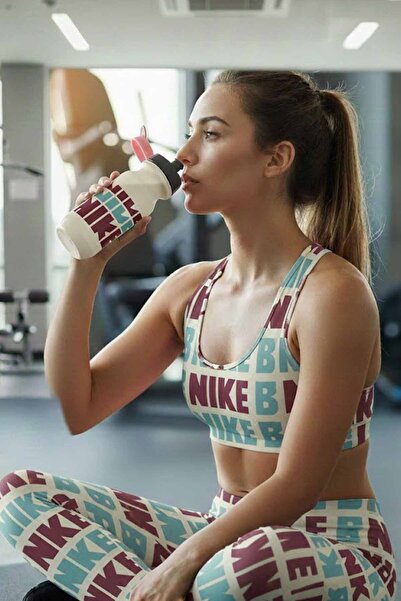 Nike زجاجة مياه رياضية للجنسين 650 مل.