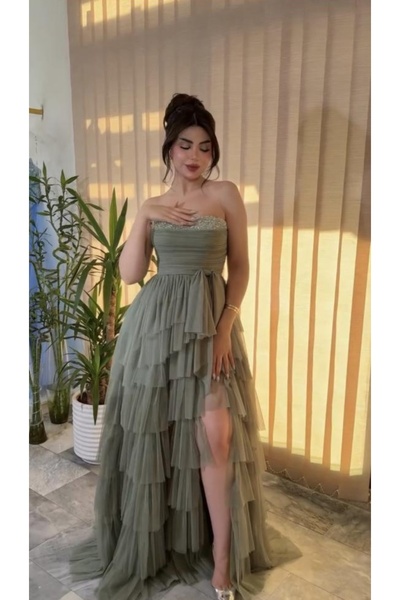 Narla فستان اخضر هادئ