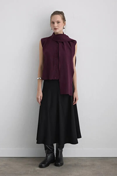 Gusto Knitted Vest with Scarf - Plum