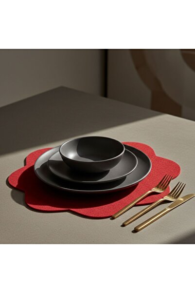 Grand Fine Art 2 Pieces Felt American Doily - Easy to Wipe Clean - 33X33 cm - Octagonal Floral Pattern