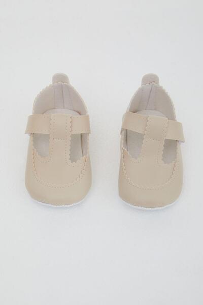 Bebiccino Baby Girl Booties Shoes with Velcro, Size 18-19, Beige