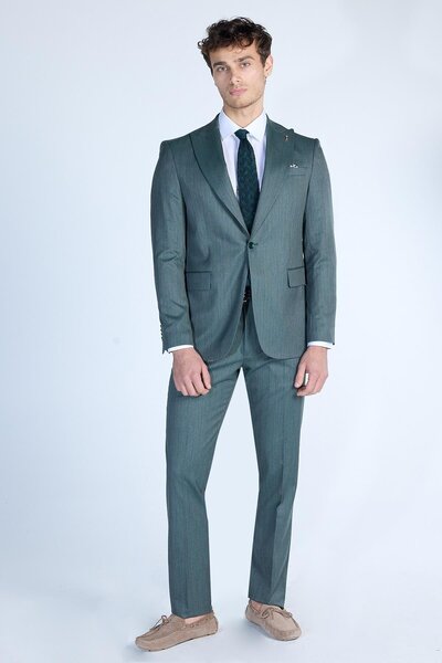 Sabri Özel Yeşil SUIT