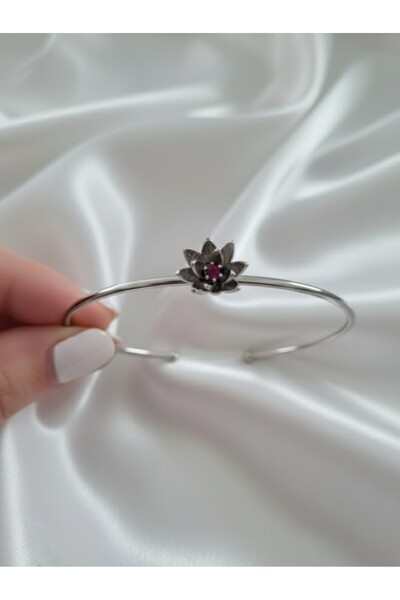 Süspüs Accessories سوار زهرة شهر الميلاد قابل للتعديل باللون الفضي (يوليو)