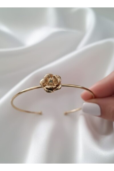 Süspüs Accessories سوار زهرة شهر الميلاد قابل للتعديل باللون الذهبي (أغسطس)