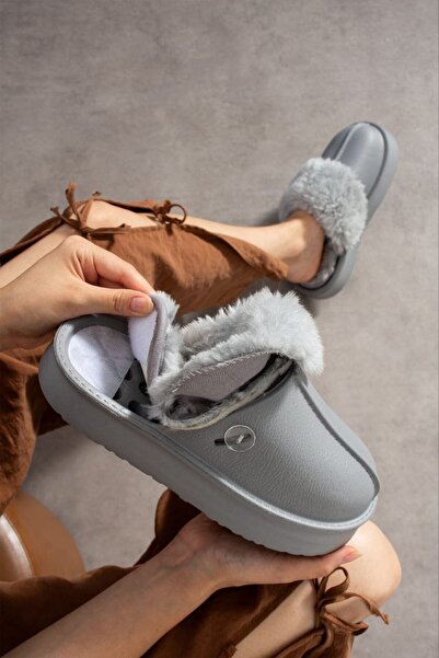 PAPUCUMUN DÜNYASI Furry Inside, Eva Outside, Waterproof, Non-Slip Sole, Closed Front, Indoor Slippers, Winter Slippers
