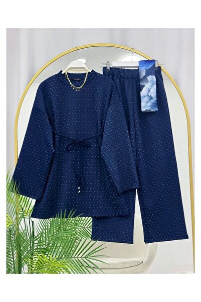 YILMAZBARMAZ Costum de damă din două piese, brodat cu pietre