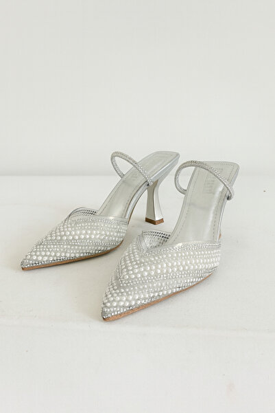 Beyond Women's Silver Transparent Pearl Stone Pointed Toe Evening Dress Shoes 8.5 cm Byndprs07