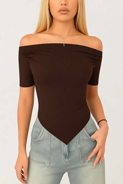 ecemore Madonna Collar Skirt Triangle Detailed Short Sleeve Blouse