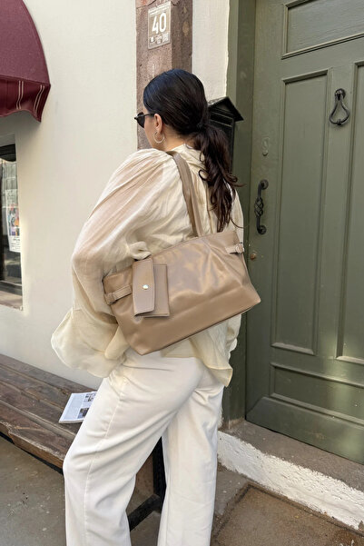 Cersei Doby Beige Vintage Shoulder Bag – Soft Leather Wide Model