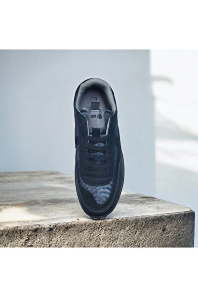 NiLi Men's outdoor athletic shoes