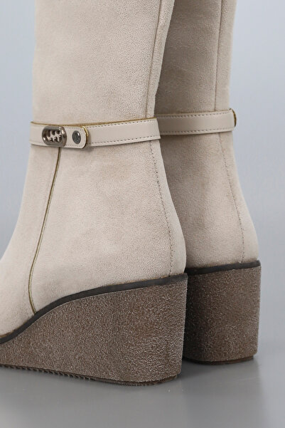 kajal ayakkabı Btdl100 Wedge Sole Buckle Detailed Mid-Calf Boots