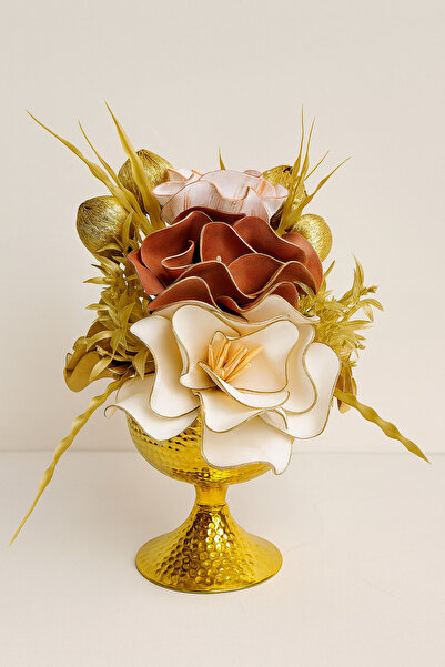 essacraft ARANJAMENT EVA STILAT CU TĂRĂTURI DE AUR LA PIELE