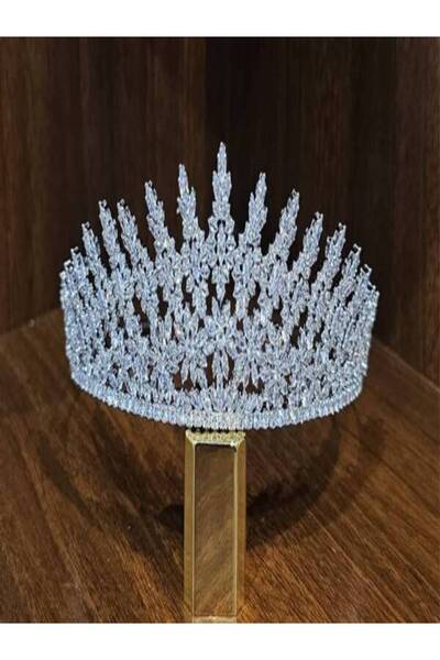 Generic Luxury zircon crown