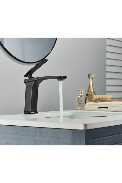 NovaMark Black washbasin faucet for sink mounting