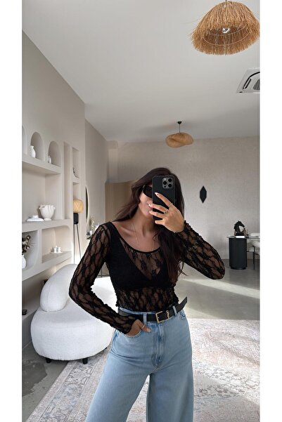 Buket Teke Black Lace Blouse