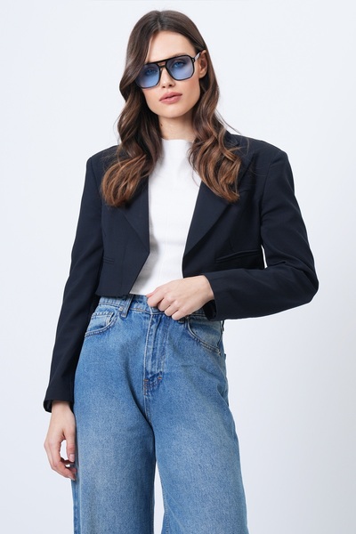 Trend Alaçatı Stili Women's Navy Blue Filet Pocket Lined Crop Jacket Vs01716