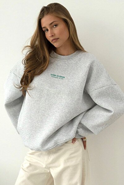 The Champ Clothing Women's Oversized Sweatshirt Chmp Studios Gray – Crew Neck, 3 Thread Brushed Fleece