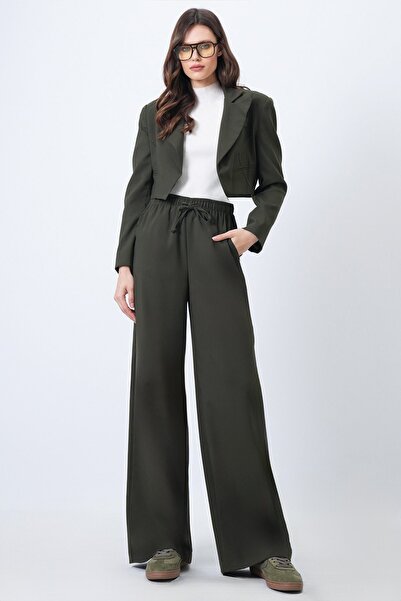 Trend Alaçatı Stili Women's Khaki Fleto Pocketed Crop Jacket and Elastic Waist Palazzo Pants Set Vs01689